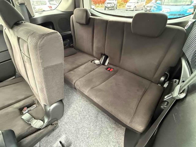 フリード Ｇ　ジャストセレクション　ＴＶ　両側スライド・片側電動　ＨＩＤ　キーレスエントリー　電動格納ミラー　３列シート　ＣＶＴ　アルミホイール　ＣＤ　衝突安全ボディ　ＡＢＳ　エアコン　パワーステアリング　パワーウィンドウ（24枚目）