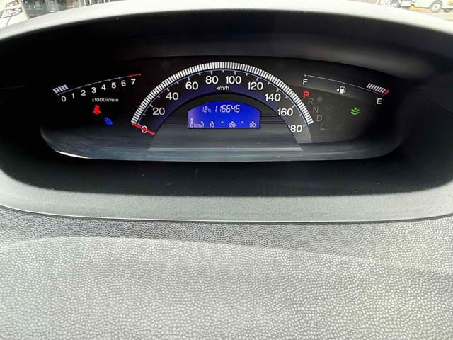 フリード Ｇ　ジャストセレクション　ＴＶ　両側スライド・片側電動　ＨＩＤ　キーレスエントリー　電動格納ミラー　３列シート　ＣＶＴ　アルミホイール　ＣＤ　衝突安全ボディ　ＡＢＳ　エアコン　パワーステアリング　パワーウィンドウ（34枚目）