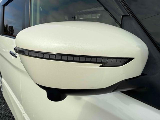 セレナ ハイウェイスター　ＶセレクションＩＩ　４ＷＤ　ドライブレコーダー　ＥＴＣ　全周囲カメラ　ＴＶ　クリアランスソナー　オートクルーズコントロール　パークアシスト　衝突被害軽減システム　両側電動スライドドア　オートライト　ＬＥＤヘッドランプ（15枚目）