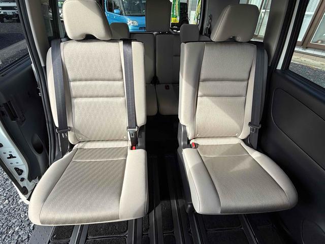 セレナ ハイウェイスター　ＶセレクションＩＩ　４ＷＤ　ドライブレコーダー　ＥＴＣ　全周囲カメラ　ＴＶ　クリアランスソナー　オートクルーズコントロール　パークアシスト　衝突被害軽減システム　両側電動スライドドア　オートライト　ＬＥＤヘッドランプ（40枚目）