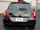 スイフト スタイル－ＤＪＥ　４ＷＤ　オートクルーズコントロール　アルミホイール　オートライト　スマートキー　アイドリングストップ　シートヒーター　ＣＶＴ　盗難防止システム　衝突安全ボディ　ＡＢＳ　ＥＳＣ　ＣＤ　エアコン（6枚目）