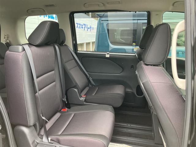 セレナ ハイウェイスター　ＶセレクションＩＩ　４ＷＤ　ドライブレコーダー　ＥＴＣ　全周囲カメラ　ナビ　ＴＶ　オートクルーズコントロール　パークアシスト　衝突被害軽減システム　両側電動スライドドア　オートライト　ＬＥＤヘッドランプ　スマートキー（31枚目）