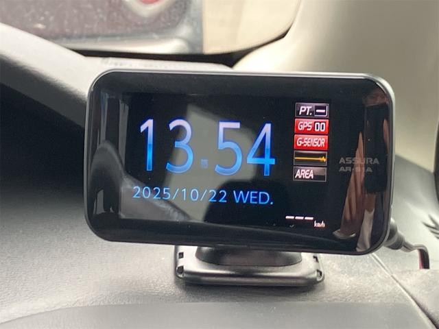 セレナ ハイウェイスター　ＶセレクションＩＩ　４ＷＤ　ドライブレコーダー　ＥＴＣ　全周囲カメラ　ナビ　ＴＶ　オートクルーズコントロール　パークアシスト　衝突被害軽減システム　両側電動スライドドア　オートライト　ＬＥＤヘッドランプ　スマートキー（37枚目）