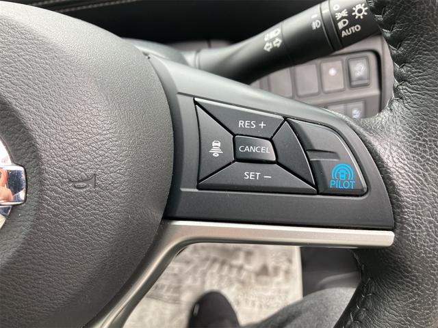 セレナ ハイウェイスター　ＶセレクションＩＩ　４ＷＤ　ドライブレコーダー　ＥＴＣ　全周囲カメラ　ナビ　ＴＶ　オートクルーズコントロール　パークアシスト　衝突被害軽減システム　両側電動スライドドア　オートライト　ＬＥＤヘッドランプ　スマートキー（39枚目）