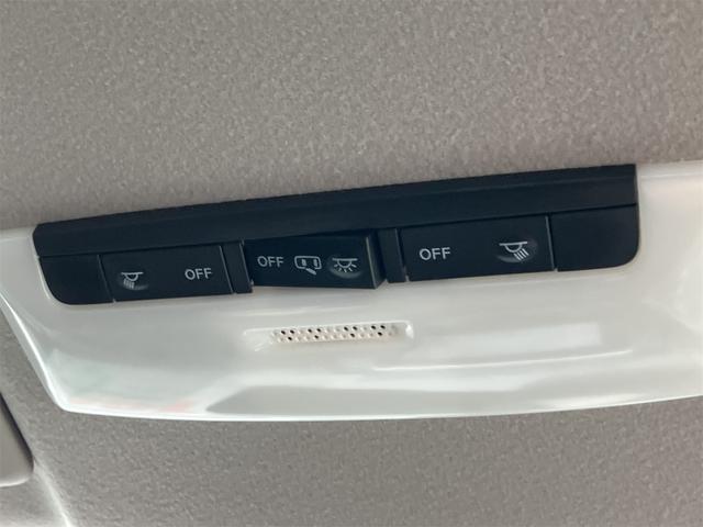 セレナ ハイウェイスター　ＶセレクションＩＩ　４ＷＤ　ドライブレコーダー　ＥＴＣ　全周囲カメラ　ナビ　ＴＶ　オートクルーズコントロール　パークアシスト　衝突被害軽減システム　両側電動スライドドア　オートライト　ＬＥＤヘッドランプ　スマートキー（45枚目）