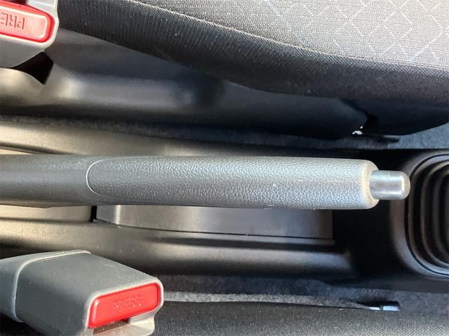 ワゴンＲ ＦＸ　４ＷＤ　ドライブレコーダー　クリアランスソナー　レーンアシスト　衝突被害軽減システム　スマートキー　電動格納ミラー　シートヒーター　ＭＴ　盗難防止システム　ＡＢＳ　ＥＳＣ　ＣＤ（6枚目）