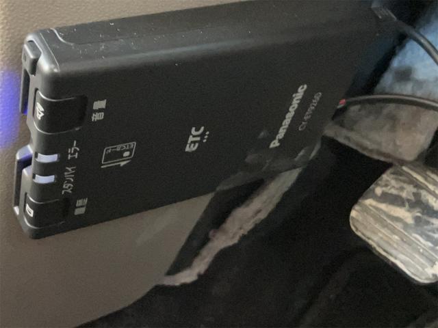 ムーヴ Ｌ　ＳＡＩＩＩ　４ＷＤ　ＥＴＣ　衝突被害軽減システム　オートマチックハイビーム　キーレスエントリー　アイドリングストップ　電動格納ミラー　シートヒーター　ベンチシート　ＣＶＴ　盗難防止システム　ＡＢＳ　ＥＳＣ　ＣＤ（11枚目）