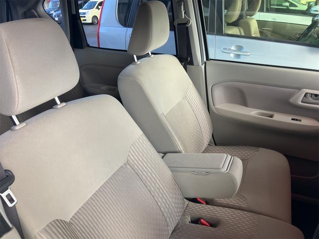 ムーヴ Ｌ　ＳＡＩＩＩ　４ＷＤ　ＥＴＣ　衝突被害軽減システム　オートマチックハイビーム　キーレスエントリー　アイドリングストップ　電動格納ミラー　シートヒーター　ベンチシート　ＣＶＴ　盗難防止システム　ＡＢＳ　ＥＳＣ　ＣＤ（20枚目）