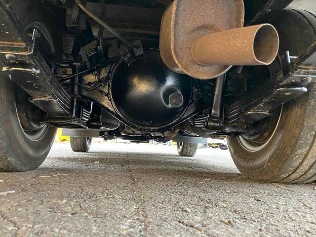 エルフトラック 　４ＷＤ　トラック　ＭＴ　アイドリングストップ　電動格納ミラー　エアコン　パワーウィンドウ　運転席エアバッグ（40枚目）