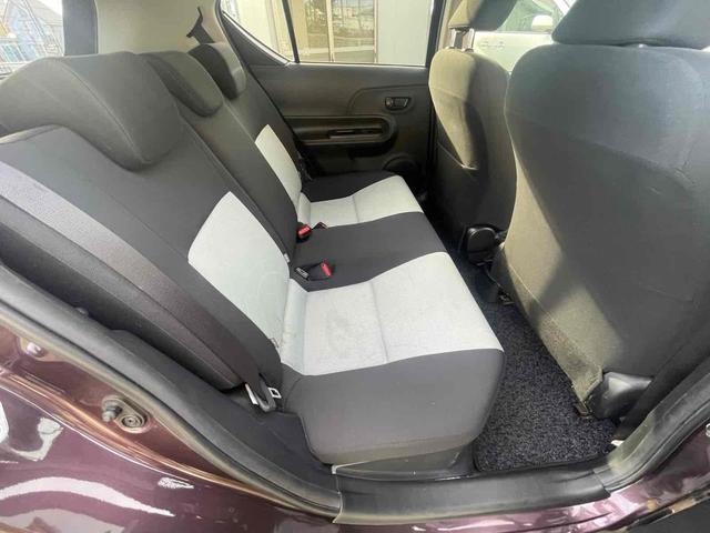 アクア Ｓ　車検２年付き　ドライブレコーダー　ＥＴＣ　スマートキー　電動格納ミラー　ＣＶＴ　衝突安全ボディ　ＡＢＳ　ＥＳＣ　エアコン　パワーステアリング　パワーウィンドウ（9枚目）