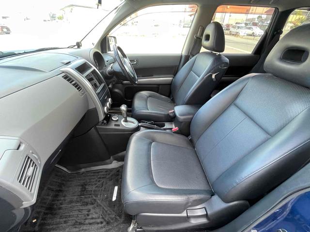 エクストレイル 20X 4WD クリアランスソナー アルミホイール キーレスエントリー CVT 衝突安全ボディ ABS ESC エアコン パワーステアリング パワーウィンドウ 運転席エアバッグ 助手席エアバッグ(28枚目)