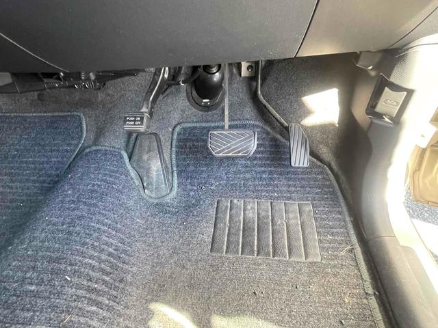 ワゴンR 4WD シートヒーター AT CD アルミホイール エアコン パワーウィンドウ(7枚目)