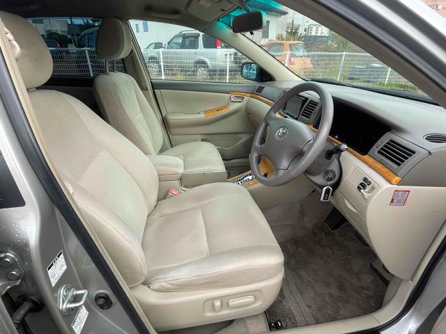 カローラ ラグゼール 4WD ナビ アルミホイール オートライト HID AT キーレスエントリー 電動格納ミラー 盗難防止システム パワーシート 衝突安全ボディ ABS エアコン パワーステアリング パワーウィンドウ(12枚目)