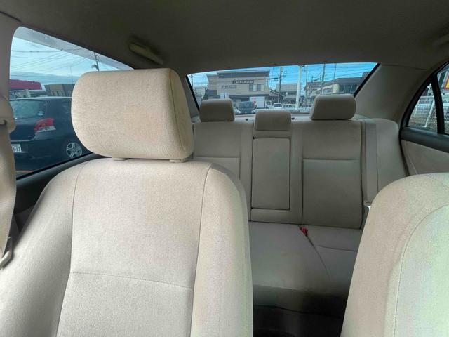 カローラ ラグゼール 4WD ナビ アルミホイール オートライト HID AT キーレスエントリー 電動格納ミラー 盗難防止システム パワーシート 衝突安全ボディ ABS エアコン パワーステアリング パワーウィンドウ(18枚目)