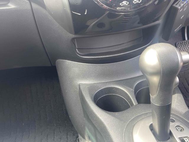 ノート Ｘ　ＦＯＵＲ　エマージェンシーブレーキパッケージ　４ＷＤ　ＥＴＣ　レーンアシスト　衝突被害軽減システム　アルミホイール　スマートキー　電動格納ミラー　ＣＶＴ　盗難防止システム　衝突安全ボディ　ＡＢＳ　ＥＳＣ　エアコン　パワーステアリング（5枚目）