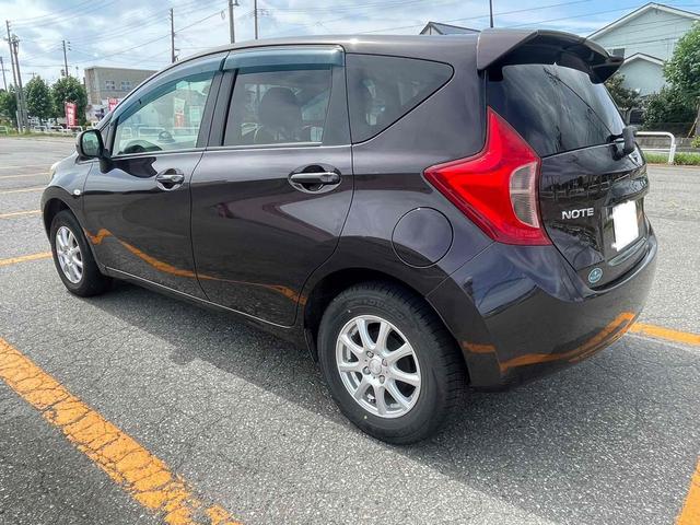 ノート Ｘ　ＦＯＵＲ　エマージェンシーブレーキパッケージ　４ＷＤ　ＥＴＣ　レーンアシスト　衝突被害軽減システム　アルミホイール　スマートキー　電動格納ミラー　ＣＶＴ　盗難防止システム　衝突安全ボディ　ＡＢＳ　ＥＳＣ　エアコン　パワーステアリング（16枚目）