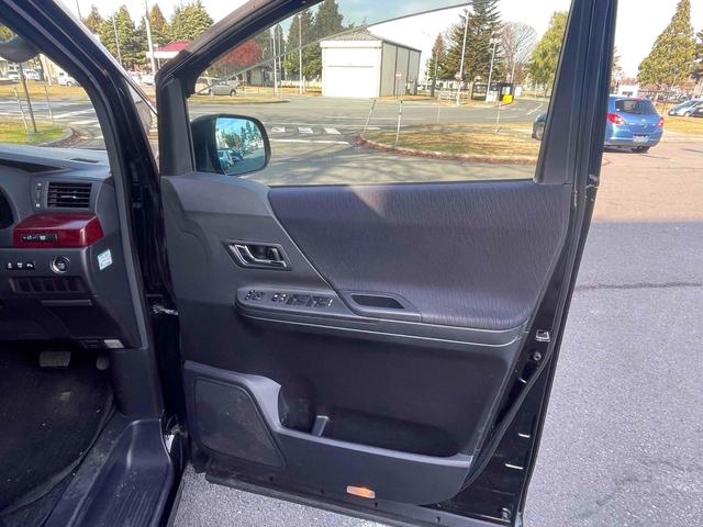 ヴェルファイア 2.4Z 車検2年付き納車 4WD ドライブレコーダー クリアランスソナー 両側電動スライドドア HID スマートキー 後席モニター 3列シート アルミホイール 盗難防止システム 衝突安全ボディ エアコン(42枚目)