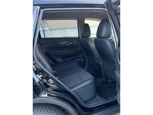 エクストレイル ２０Ｓ　ハイブリッド　エマージェンシーブレーキパック　４ＷＤ　クリアランスソナー　衝突被害軽減システム　ＬＥＤヘッドランプ　スマートキー　ＣＶＴ　盗難防止システム　衝突安全ボディ　ＣＤ　ミュージックプレイヤー接続可　ＡＢＳ　ＥＳＣ　エアコン（7枚目）