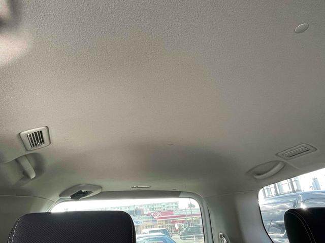 セレナ ハイウェイスター アドバンスドセーフティパッケージ 車検2年付き 4WD ETC スタッドレスタイヤ付き オートクルーズコントロール レーンアシスト 衝突被害軽減システム 両側電動スライドドア スマートキー 電動格納ミラー 3列シート(29枚目)