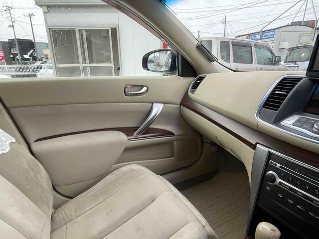 ティアナ 250XL FOUR 車検2年付き 4WD ナビ TV CVT スマートキー 盗難防止システム パワーシート オットマン CD 衝突安全ボディ ABS エアコン パワーステアリング パワーウィンドウ(49枚目)