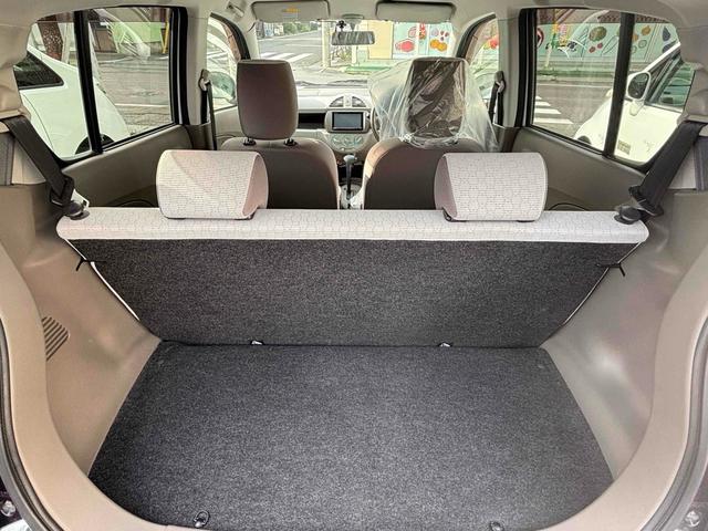 アルトエコ ＥＣＯ－Ｓ　４ＷＤ　ドライブレコーダー　ＥＴＣ　ナビ　キーレスエントリー　アイドリングストップ　電動格納ミラー　シートヒーター　ＣＶＴ　盗難防止システム　ＡＢＳ　ＣＤ　ＵＳＢ　アルミホイール　衝突安全ボディ（18枚目）