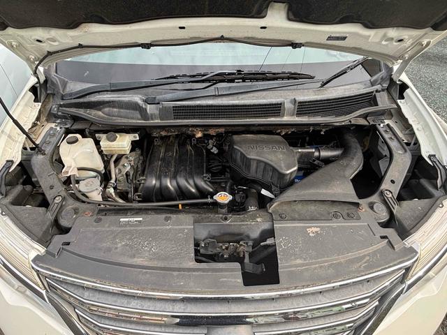 セレナ ハイウェイスター　４ＷＤ　バックカメラ　オートクルーズコントロール　レーンアシスト　衝突被害軽減システム　両側電動スライドドア　オートライト　スマートキー　アイドリングストップ　電動格納ミラー　３列シート（30枚目）