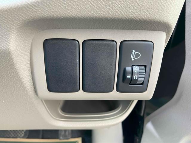 ライフ Ｃ　４ＷＤ　キーレスエントリー　ベンチシート　ＡＴ　ＡＢＳ　アルミホイール　衝突安全ボディ　エアコン　パワーステアリング　パワーウィンドウ（44枚目）