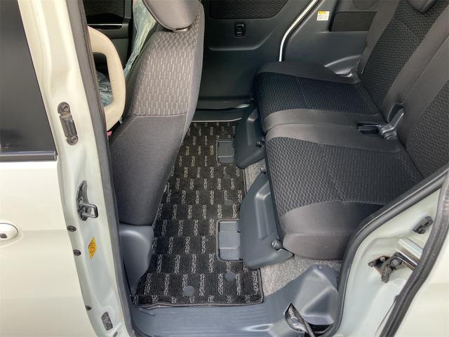 スペーシアカスタム ＸＳ　車検２年付き　４ＷＤ　両側スライド・片側電動　ナビ　ＴＶ　オートライト　ＨＩＤ　スマートキー　アイドリングストップ　電動格納ミラー　シートヒーター　ベンチシート　盗難防止システム　ＣＤ　ＤＶＤ再生（21枚目）