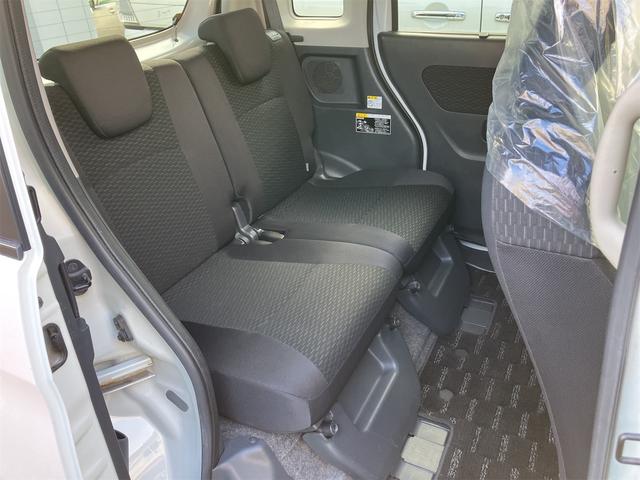 スペーシアカスタム ＸＳ　車検２年付き　４ＷＤ　両側スライド・片側電動　ナビ　ＴＶ　オートライト　ＨＩＤ　スマートキー　アイドリングストップ　電動格納ミラー　シートヒーター　ベンチシート　盗難防止システム　ＣＤ　ＤＶＤ再生（24枚目）