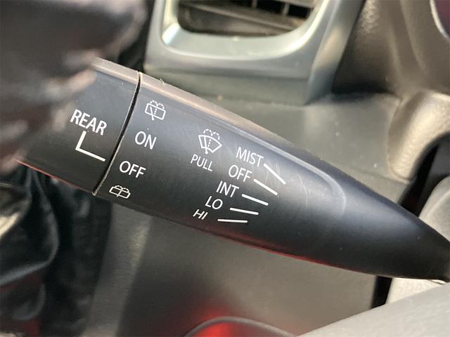 スペーシアカスタム ＸＳ　車検２年付き　４ＷＤ　両側スライド・片側電動　ナビ　ＴＶ　オートライト　ＨＩＤ　スマートキー　アイドリングストップ　電動格納ミラー　シートヒーター　ベンチシート　盗難防止システム　ＣＤ　ＤＶＤ再生（31枚目）