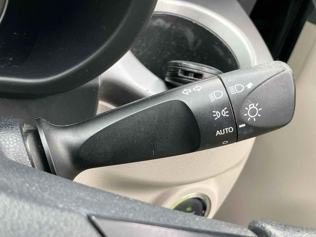 キャスト スタイルＸ　４ＷＤ　オートライト　スマートキー　アイドリングストップ　ベンチシート　ＣＶＴ　盗難防止システム　ＡＢＳ　ＥＳＣ　アルミホイール　衝突安全ボディ　エアコン　パワーステアリング　パワーウィンドウ（8枚目）