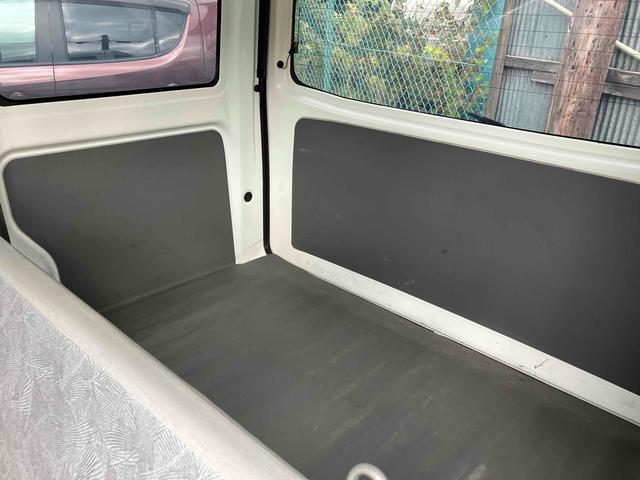 ＮＶ１００クリッパーバン 　車検２年付き　４ＷＤ　両側スライドドア　ＡＴ　エアコン　パワーステアリング　運転席エアバッグ　助手席エアバッグ　タイミングベルト交換済み（13枚目）