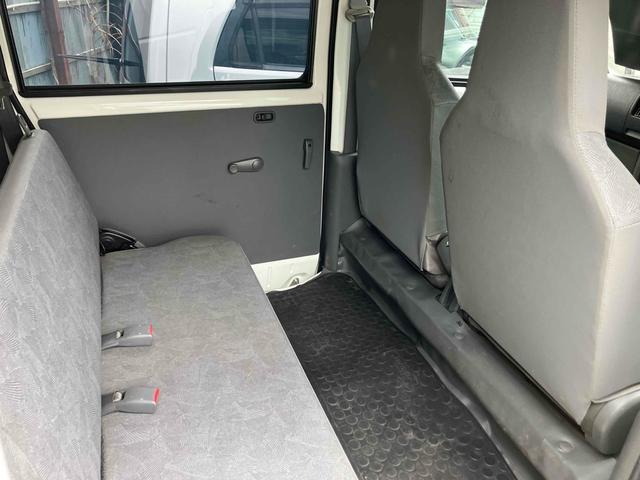 ＮＶ１００クリッパーバン 　車検２年付き　４ＷＤ　両側スライドドア　ＡＴ　エアコン　パワーステアリング　運転席エアバッグ　助手席エアバッグ　タイミングベルト交換済み（29枚目）