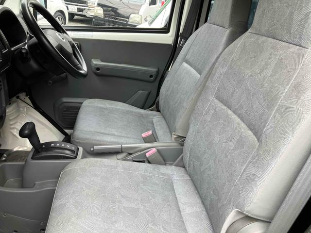 ＮＶ１００クリッパーバン 　車検２年付き　４ＷＤ　両側スライドドア　ＡＴ　エアコン　パワーステアリング　運転席エアバッグ　助手席エアバッグ　タイミングベルト交換済み（32枚目）