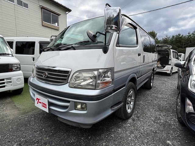 ハイエースワゴン スーパーカスタムＧ　４ＷＤ　ドライブレコーダー　ＥＴＣ　ＴＶ　スライドドア　サンルーフ　ＡＴ　アルミホイール　ＣＤ　ＤＶＤ再生　ＵＳＢ　ＡＢＳ　エアコン　パワーステアリング　パワーウィンドウ　運転席エアバッグ（12枚目）