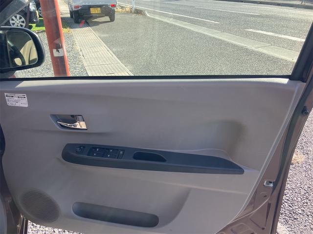 ミライース Xf 4WD キーレスエントリー アイドリングストップ CVT 盗難防止システム ABS CD ミュージックプレイヤー接続可 衝突安全ボディ エアコン パワーステアリング パワーウィンドウ 現状販売(16枚目)