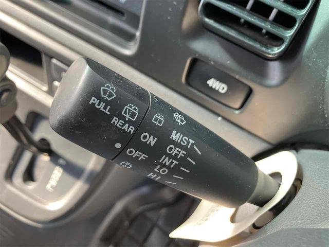 ハイゼットカーゴ クルーズ 車検2年付き 4WD AT 両側スライドドア 電動格納ミラー エアコン パワーウィンドウ 運転席エアバッグ 助手席エアバッグ CD(4枚目)