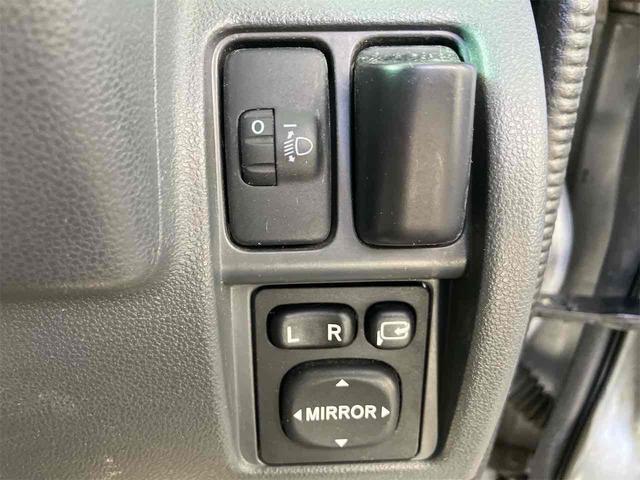 ハイゼットカーゴ クルーズ 車検2年付き 4WD AT 両側スライドドア 電動格納ミラー エアコン パワーウィンドウ 運転席エアバッグ 助手席エアバッグ CD(10枚目)