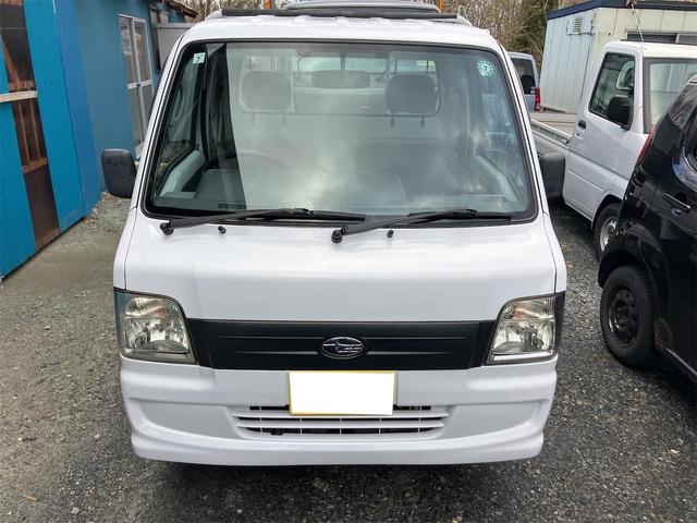 サンバートラック 　メーター交換車　４ＷＤ　軽トラック　ＭＴ　エアコン　運転席エアバッグ（12枚目）