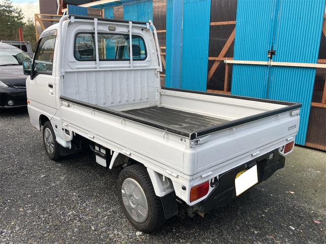 サンバートラック 　メーター交換車　４ＷＤ　軽トラック　ＭＴ　エアコン　運転席エアバッグ（15枚目）