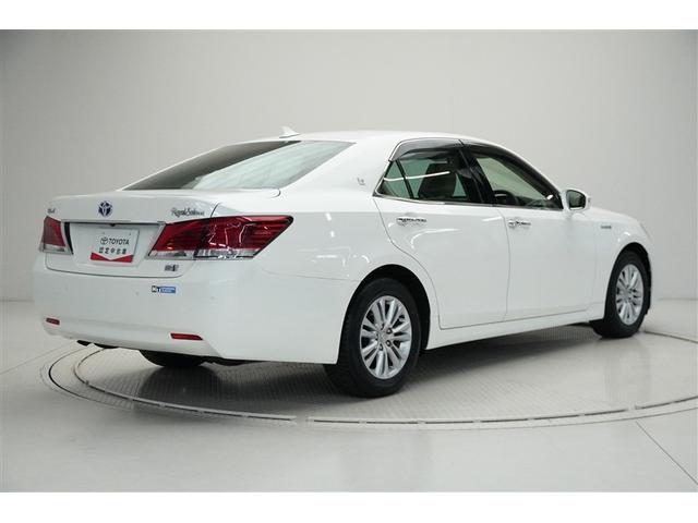 クラウンハイブリッド ロイヤルサルーン 1オーナー車 フルセグテレビ Bカメラ DVD再生機能 盗難防止システム スマキー オートクルーズコントロール 電動パワーシート ESC ETC付き アルミホイール カーテンエアバッグ エアコン PW(3枚目)