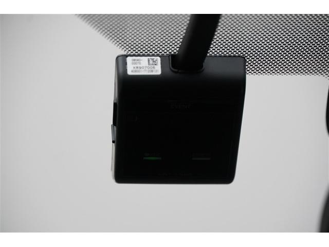 シエンタ ハイブリッド ファンベースG ESC プリクラッシュセーフティー パワステ メディアプレイヤー接続 運転席エアバック バックモニタ- LEDライト イモビライザー AW フルセグTV ドライブレコーダー クルコン 1オナ ETC(12枚目)