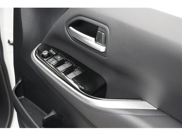 ヴォクシー ハイブリッドS-Z パワーウィンドウ DVD再生機能 インテリキー 横滑防止装置 地デジTV アクティブクルーズコントロール 1オナ フルオートエアコン リアカメラ エアバッグ ABS 100V充電 ナビTV WAC(32枚目)