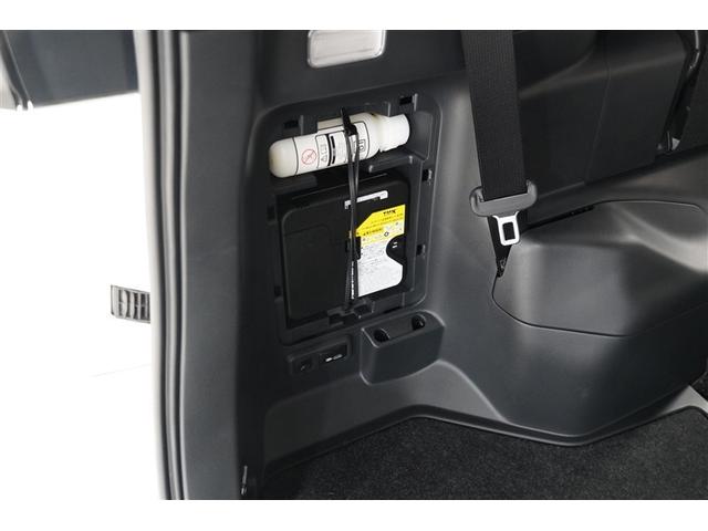 ヴォクシー ハイブリッドS-Z パワーウィンドウ DVD再生機能 インテリキー 横滑防止装置 地デジTV アクティブクルーズコントロール 1オナ フルオートエアコン リアカメラ エアバッグ ABS 100V充電 ナビTV WAC(38枚目)