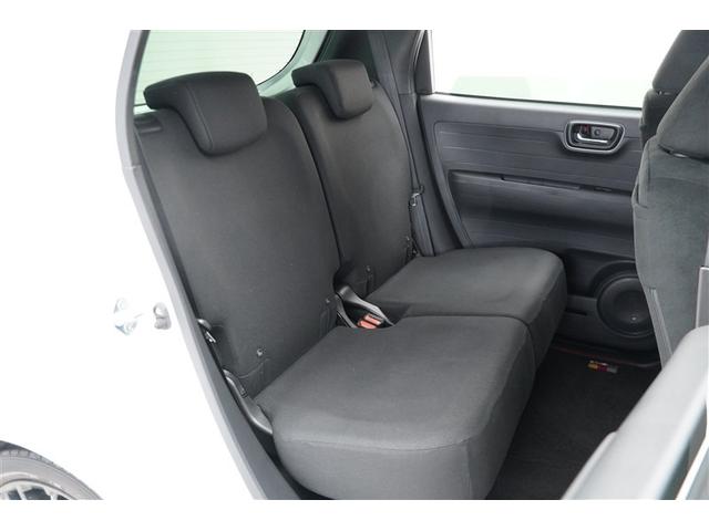 男女問わず座りやすいシートです。