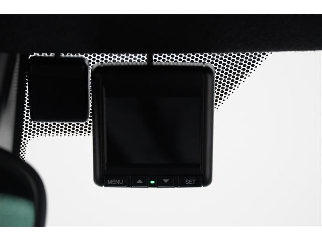 万が一の事故や当て逃げ、いたずらの被害にあった場合、証拠を記録できるドライブレコーダーはおすすめアイテムの一つです。