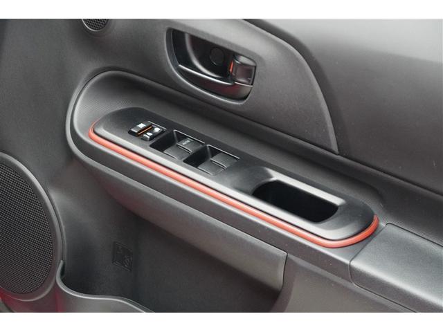 アクア Ｓ　スマートキープッシュスタート　キーレスエントリ　フルセグ地デジ　イモビ　ナビ＆ＴＶ　ワンオーナー車　オートエアコン　デュアルエアバック　ＥＳＣ　Ｂカメラ　パワーウィンドウ　ＡＵＸ端子　ＥＴＣ　ＳＲＳ（16枚目）