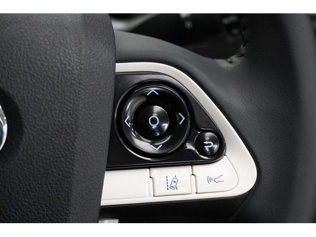 プリウス Ａツーリングセレクション　ドラレコ付き　スマキー　イモビライザー　バックモニター　クルコン　ＬＥＤヘッドライト　ＤＶＤ視聴可　ＥＴＣ　ナビＴＶ　メモリーナビゲーション　横滑り防止機能　キーフリ　アルミ　ＡＡＣ　ＡＵＸ　ＡＢＳ（18枚目）