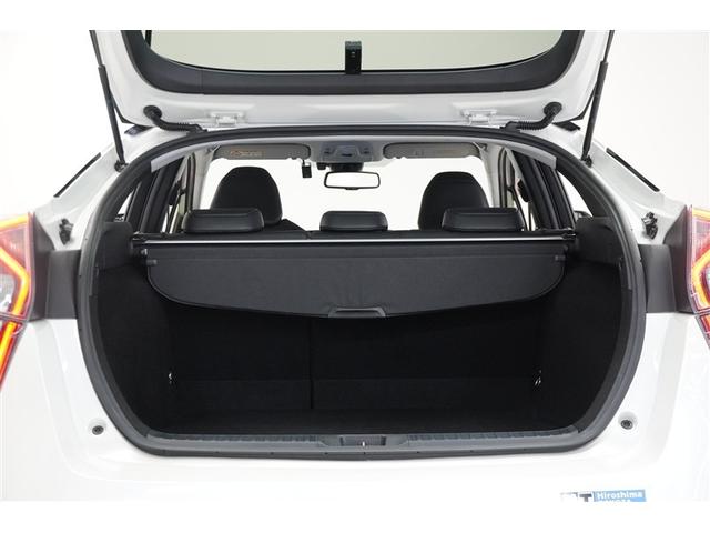 プリウス Ａツーリングセレクション　ドラレコ付き　スマキー　イモビライザー　バックモニター　クルコン　ＬＥＤヘッドライト　ＤＶＤ視聴可　ＥＴＣ　ナビＴＶ　メモリーナビゲーション　横滑り防止機能　キーフリ　アルミ　ＡＡＣ　ＡＵＸ　ＡＢＳ（27枚目）