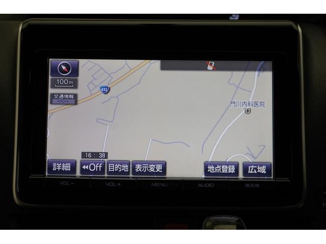 純正ナビ（ＮＳＺＴ-Ｙ６４Ｔ）を装備しています。